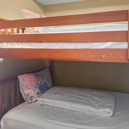 Smp 207- 3 Bedroom Beach Condo-2 Sets Of Beach Service!